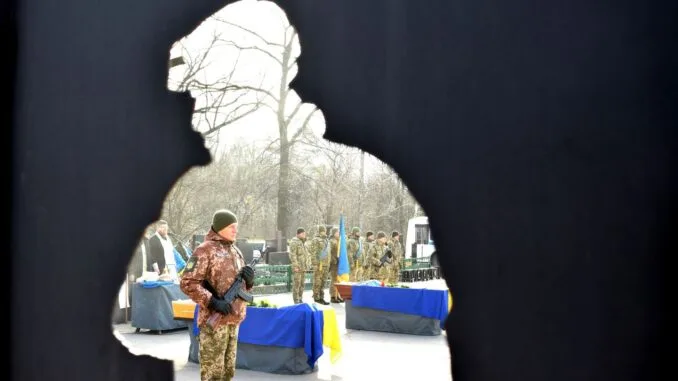 У Кропивницькому попрощалися з трьома загиблими захисниками (ФОТО)