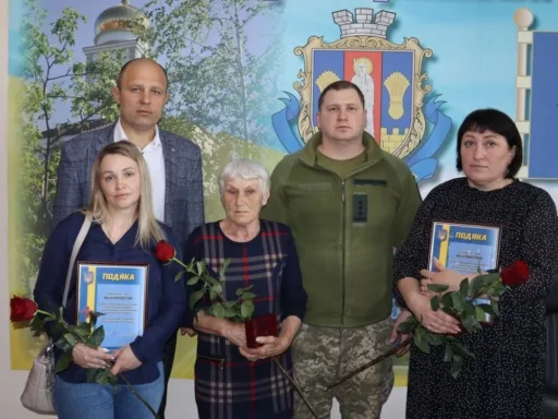 Орденами “За мужність” посмертно нагородили трьох бійців із Кіровоградщини