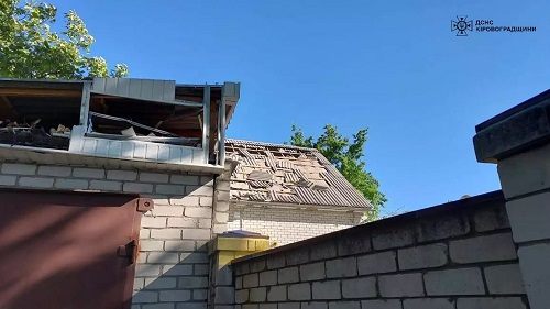 Кіровоградщина після ворожого обстрілу: фото ДСНС