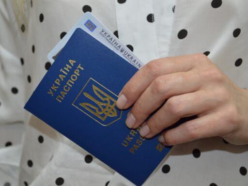 На Кiровоградщинi призупиняється одночасне оформлення Id картки та закордонного паспорта