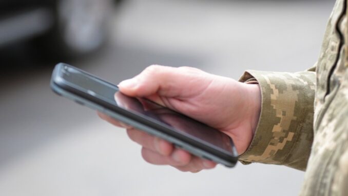 Росіяни активізували кібератаки на телефони українських військових