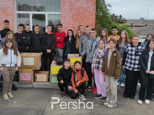 Школярі і студенти Кіровоградщини відправили великодні гостинці воїнам (ФОТО)