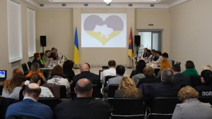 У Кропивницькому відбувся круглий стіл щодо розвитку та вдосконалення системи запобігання та протидії домашньому насильству