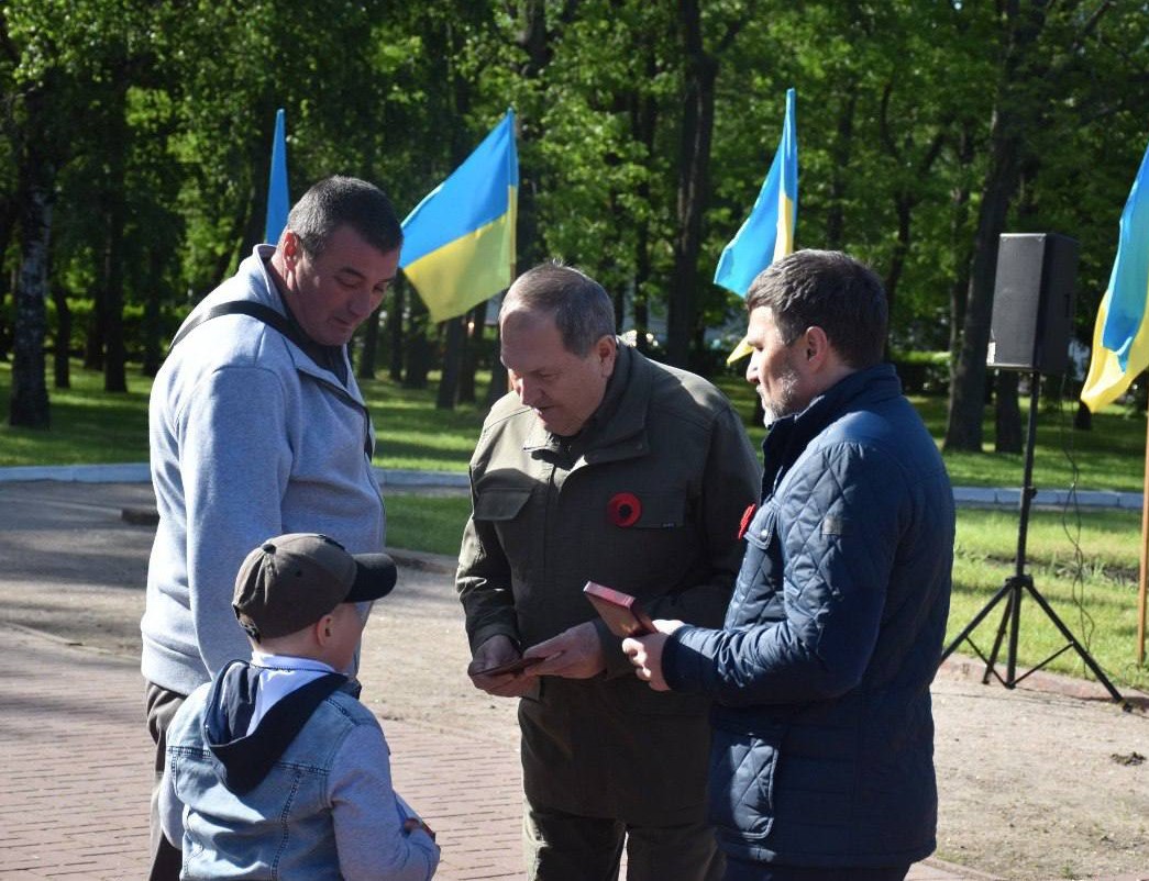 У Кропивницькому вручили посмертні ордени рідним загиблих в російсько українській війні